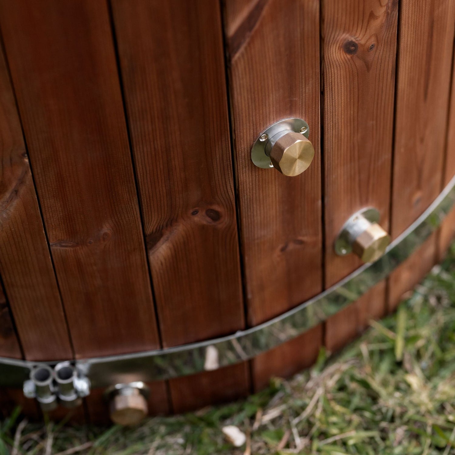 Kaltwassertauchbecken für eine Person aus Glasfaser – Fichtenholzverkleidung - PALAZZINA WELLNESS