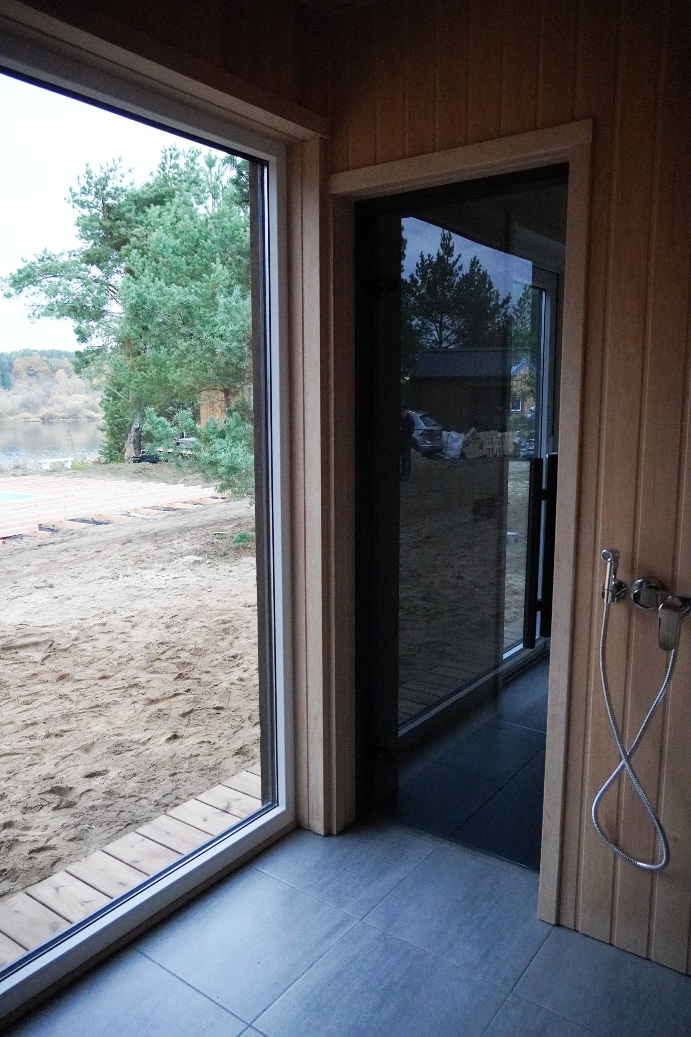 Lindholz 320x600 - PALAZZINA WELLNESS