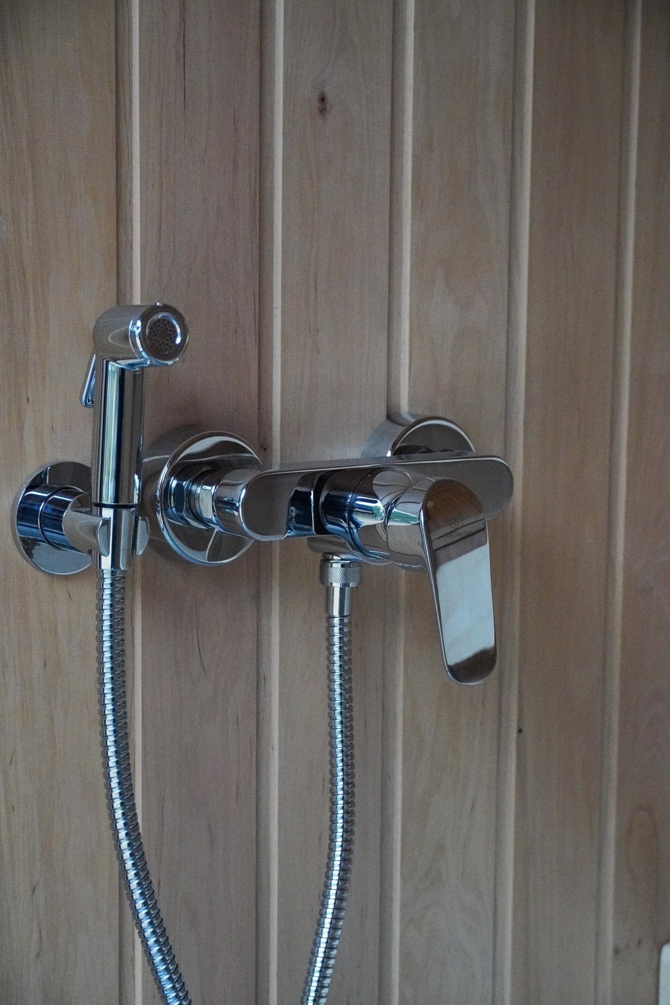 Lindholz 320x600 - PALAZZINA WELLNESS