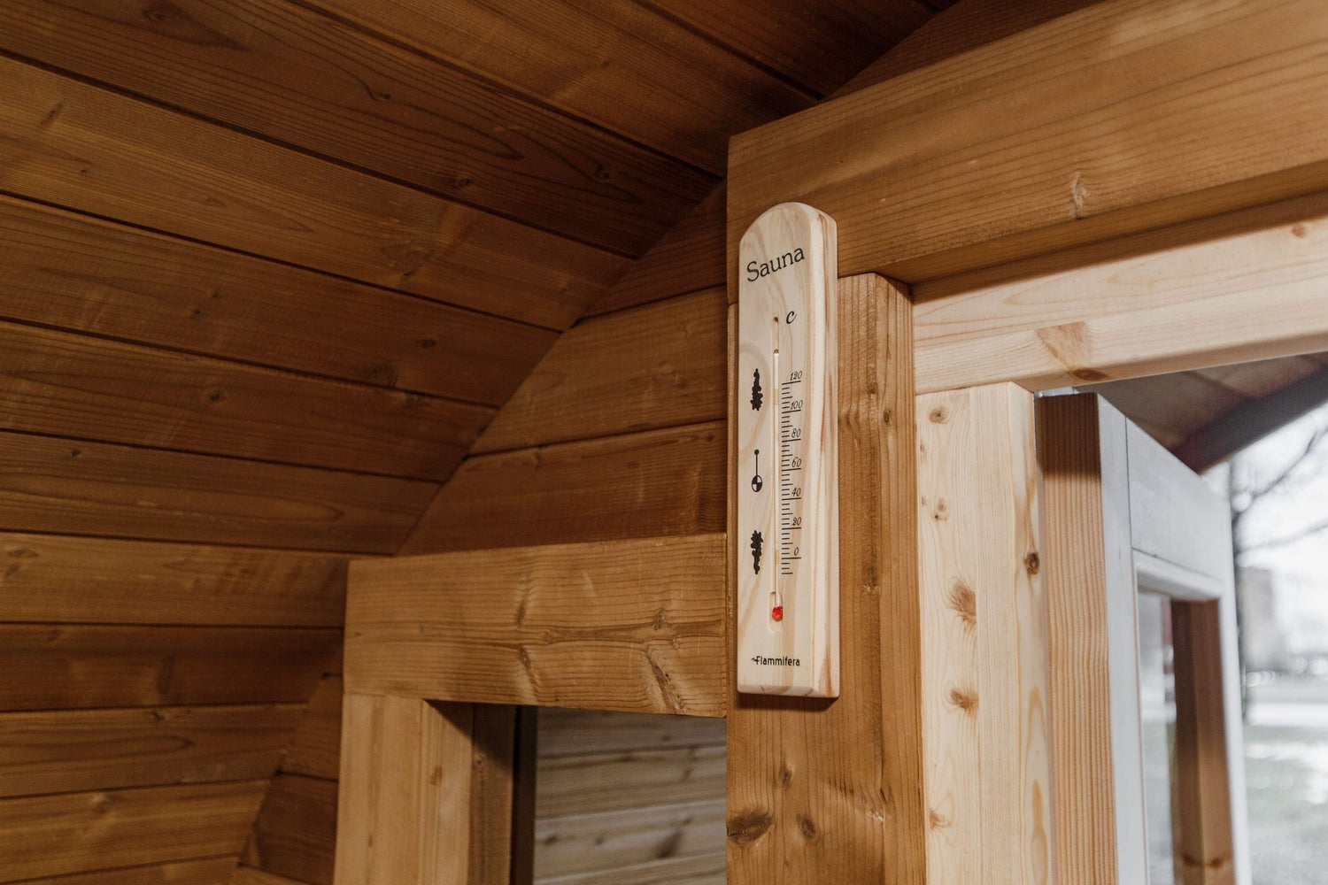 Solvana 300x244 - PALAZZINA WELLNESS