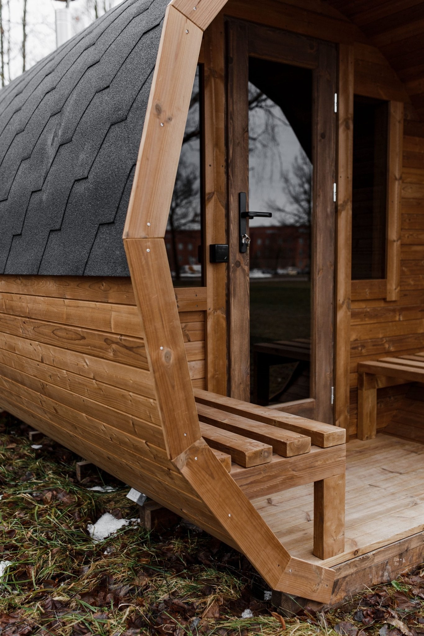 Solvana 300x244 - PALAZZINA WELLNESS