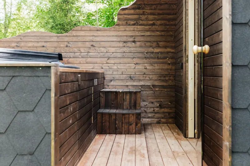 Iglu Spa – Igloo sauna with hot tub